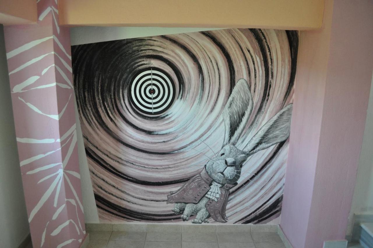 The White Rabbit Guesthouse Eco-Lodge "Cosy Apartment" 普萨克迪亚 外观 照片
