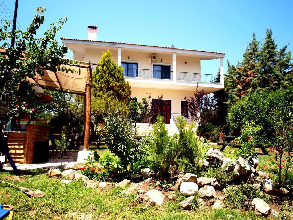 The White Rabbit Guesthouse Eco-Lodge "Cosy Apartment" 普萨克迪亚 外观 照片