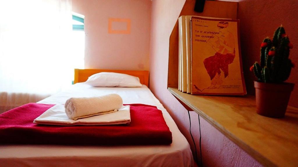 The White Rabbit Guesthouse Eco-Lodge "Cosy Apartment" 普萨克迪亚 外观 照片